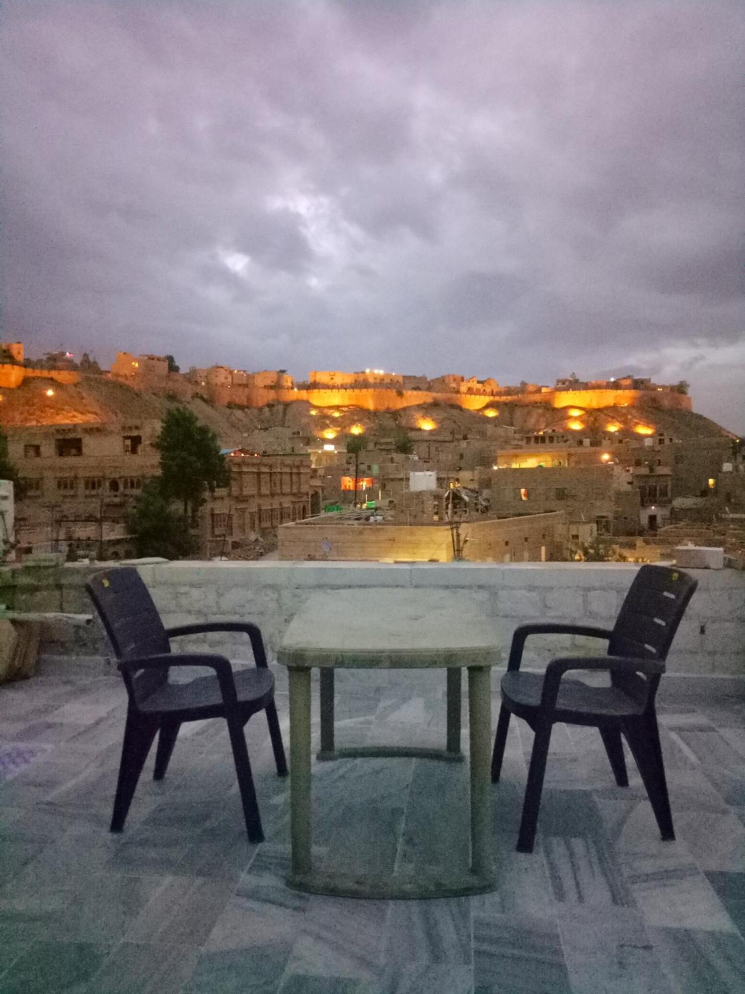 Hotel Desert Bloom Jaisalmer Exterior photo